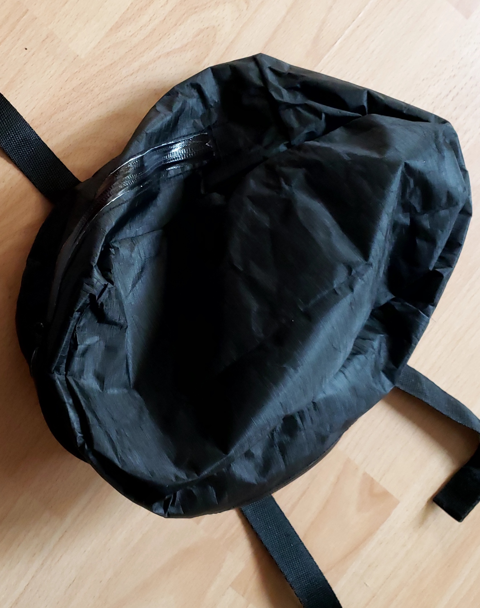DCF Crampon Bag - Image 6